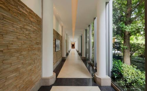 Pudong Hotel | Welcome to DoubleTree by Hilton Shanghai Pudong - Enjoy Unique Amenities
