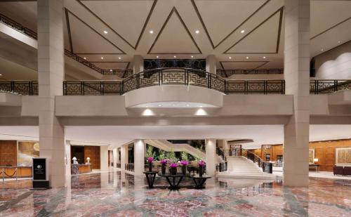 Pudong Hotel | Welcome to DoubleTree by Hilton Shanghai Pudong - Enjoy Unique Amenities