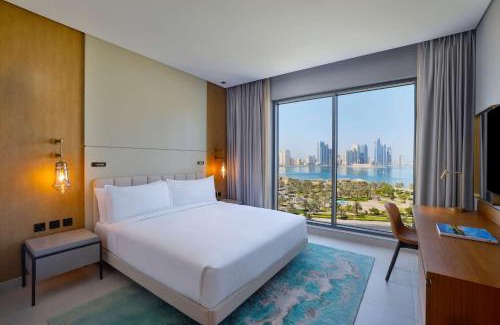 Al Majaz Hotel | Experience Oceanfront Relaxation at DoubleTree by Hilton Sharjah