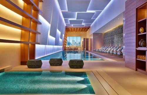 Al Majaz Hotel | Experience Oceanfront Relaxation at DoubleTree by Hilton Sharjah