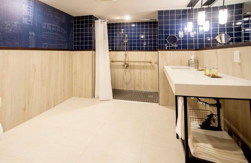 Downtown St. John's Hotel | Delightful DoubleTree by Hilton St. John's Harbourview Hotel