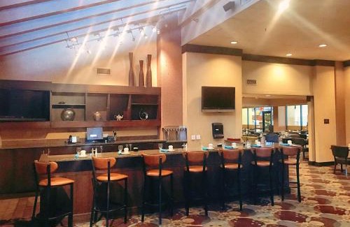 Core Hotel | Discover DoubleTree by Hilton St Paul Downtown with Pool