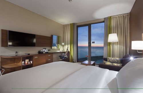 Akcaabat Hotel | Experience DoubleTree by Hilton Trabzon: Ocean View & Spa