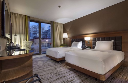 Akcaabat Hotel | Experience DoubleTree by Hilton Trabzon: Ocean View & Spa