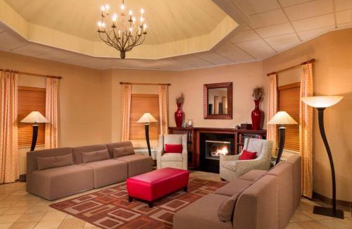 Vancouver Hotel | Comfort and Convenience at DoubleTree by Hilton Vancouver