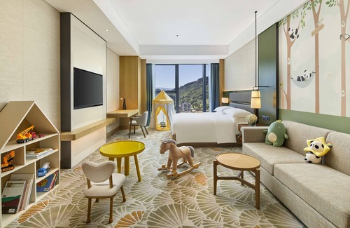 Yucheng District Hotel | Relax at DoubleTree by Hilton Ya'An with Pool & Dining