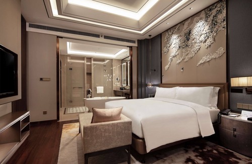 Hanjiang District Hotel | Inviting Doubletree by Hilton Yangzhou with Pool & Spa