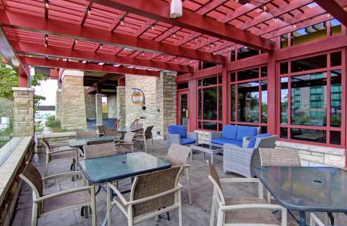 Fallsview Resort | Relax at DoubleTree Fallsview Resort & Spa - Niagara Falls