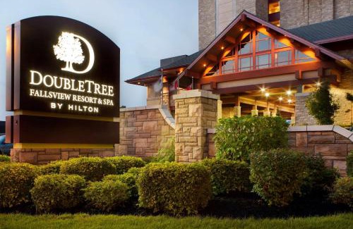 Fallsview Resort | Relax at DoubleTree Fallsview Resort & Spa - Niagara Falls