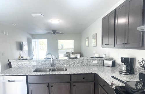 Ocala Apartment | Pet-Friendly Doubletree Lodge II with Firepit & Spa Access