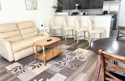 Ocala House | Cozy Doubletree Village Duplexes: Family & Pet Friendly Retreat