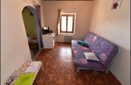 Les Lolettes Apartment | Family-Friendly Stay at Doudou Vercors with Great Reviews