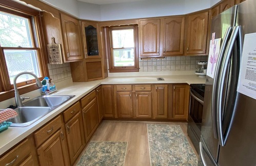 Levering House | Relaxing Douglas Lake House: Guest Rated 9.8 with Pool & Spa