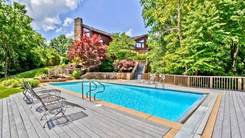 Sevierville House | Relax at Douglas Lake Lodge in the Scenic Smoky Mountains