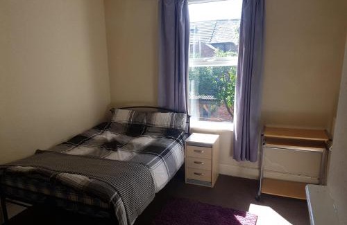 The Liberties House | Inviting Douglas's House with Kitchen Amenities Awaits You