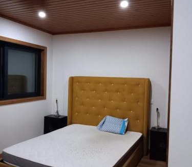 Cinfaes House | Discover Douro e Passadiços do Paiva House with Pool Access