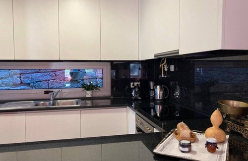 Carrazeda de Ansiaes House | Explore Douro House with Spa & Family-Friendly Amenities
