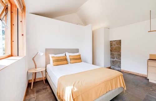 Oliveira do Douro Villa | Discover Douro Riverside Refuge Lodge - Suite with Pool