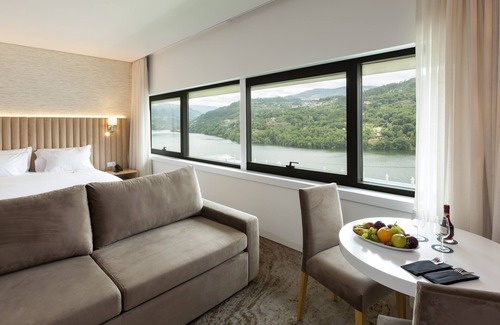Ribadouro Hotel | Elegant Douro Royal Valley Hotel & SPA: 5-Star Retreat Awaits