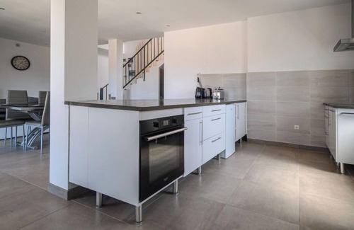 Melres House | Unforgettable Stay at Douro View by Interhome with Spa