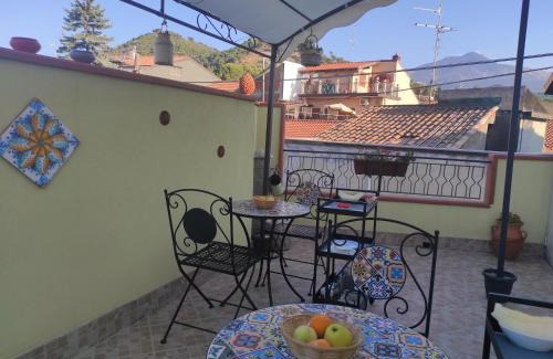 Nicolosi Bed & Breakfast | Guest Rated 10/10: Dove nasce il Sole B&B with Breakfast