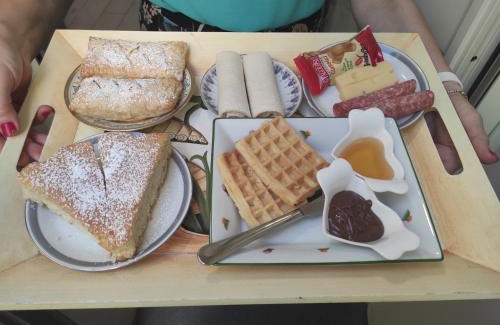 Nicolosi Bed & Breakfast | Guest Rated 10/10: Dove nasce il Sole B&B with Breakfast