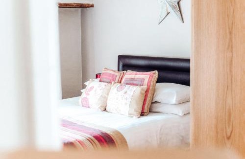 Lydstep House | Discover Dovecotes - A Family-Friendly Retreat Awaits