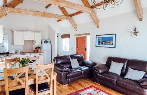 Lydstep House | Discover Dovecotes - A Family-Friendly Retreat Awaits