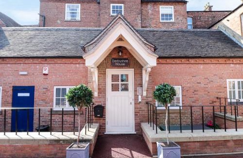 Ashbourne Apartment | Experience Dovedale: A 5-Star Gem with Perfect Reviews