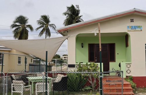 St. Lawrence Gap Villa | Inviting Dover Beach House with Pool and Family-Friendly Amenities