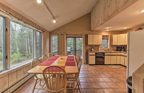 East Dover House | Exceptional Dover Home: 7 Mi to Mount Snow Resort