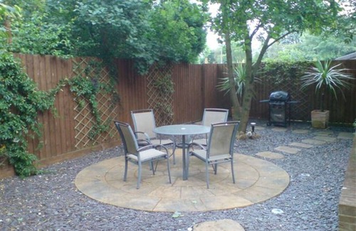 Needham Market Cottage | Guest Rated 9.8: Doves Barn Cottage in Badley Awaits