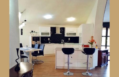 Podbrezova House | Discover Dovolenkový dom Dubak: Rated 9.4, Pet-Friendly Stay