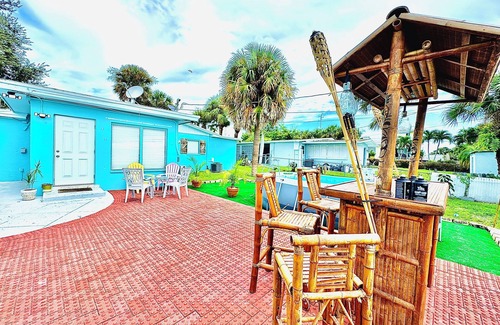 Jensen Beach House | Cozy Dow Town Jensen Beach: Walk to the Sea in Minutes