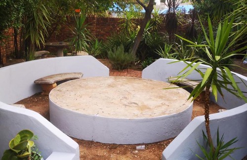 Potchefstroom House | Welcoming Down to Earth Guesthouse with Family-Friendly Amenities