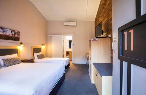 South Toowoomba Hotel | Budget-Friendly Downs Motel with Family Amenities & Breakfast