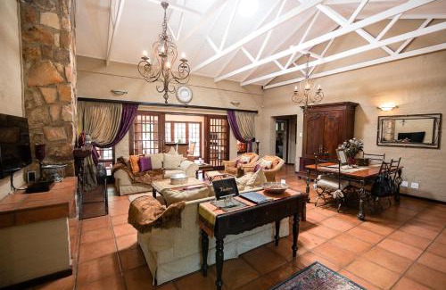 Dullstroom House | Family-Friendly Getaway at Downstream - Rated 9.8/10!