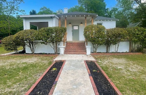 Aiken House | Exceptional Downtown Aiken Stay at The Collins Property