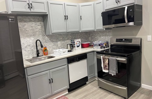 Allentown House | Spacious Downtown Allentown Retreat with Family Amenities