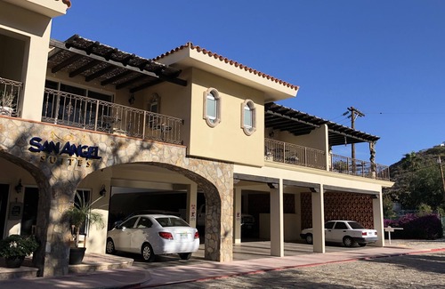 Centro Apartment | Cozy Downtown Apartment in Cabo San Lucas with Spa & Hot Tub