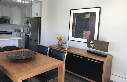 Saskatoon Downtown Apartment | Downtown Apartment: Newly Renovated 2BR with Top Amenities