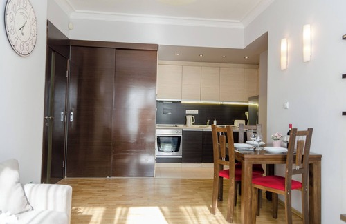 Sofia City Center Apartment | Inviting Downtown Apartment with Two Bedrooms & Jacuzzi