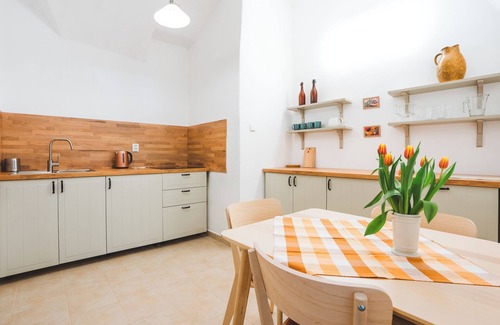 Cesky Krumlov Apartment | Guest Rated 10/10: Downtown Apartments in Český Krumlov