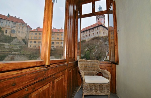 Cesky Krumlov Apartment | Guest Rated 10/10: Downtown Apartments in Český Krumlov