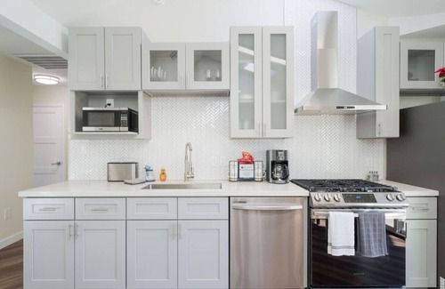 Central East Austin House | Perfect Downtown Austin 4-Bedroom Family Retreat