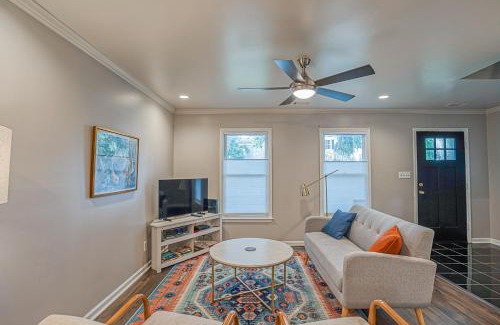 Historic District House | Convenient Downtown Beaufort Townhome Near Waterfront Park