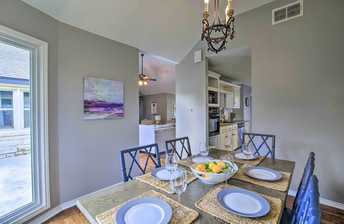 Boerne House | Inviting Downtown Boerne Home on Cibolo Creek with Fire Pit
