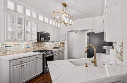 Boerne House | Downtown Boerne Oasis - within walking distance from Main St. activities!