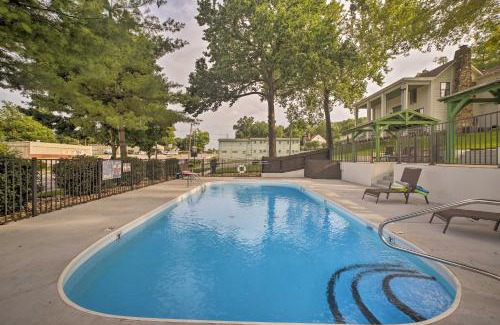 Downtown Branson House | Prime Downtown Branson Home with Pool Near The Landing!