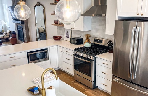 Buena Vista House | Exceptional Downtown Buena Vista Home with Pool & Ocean Views